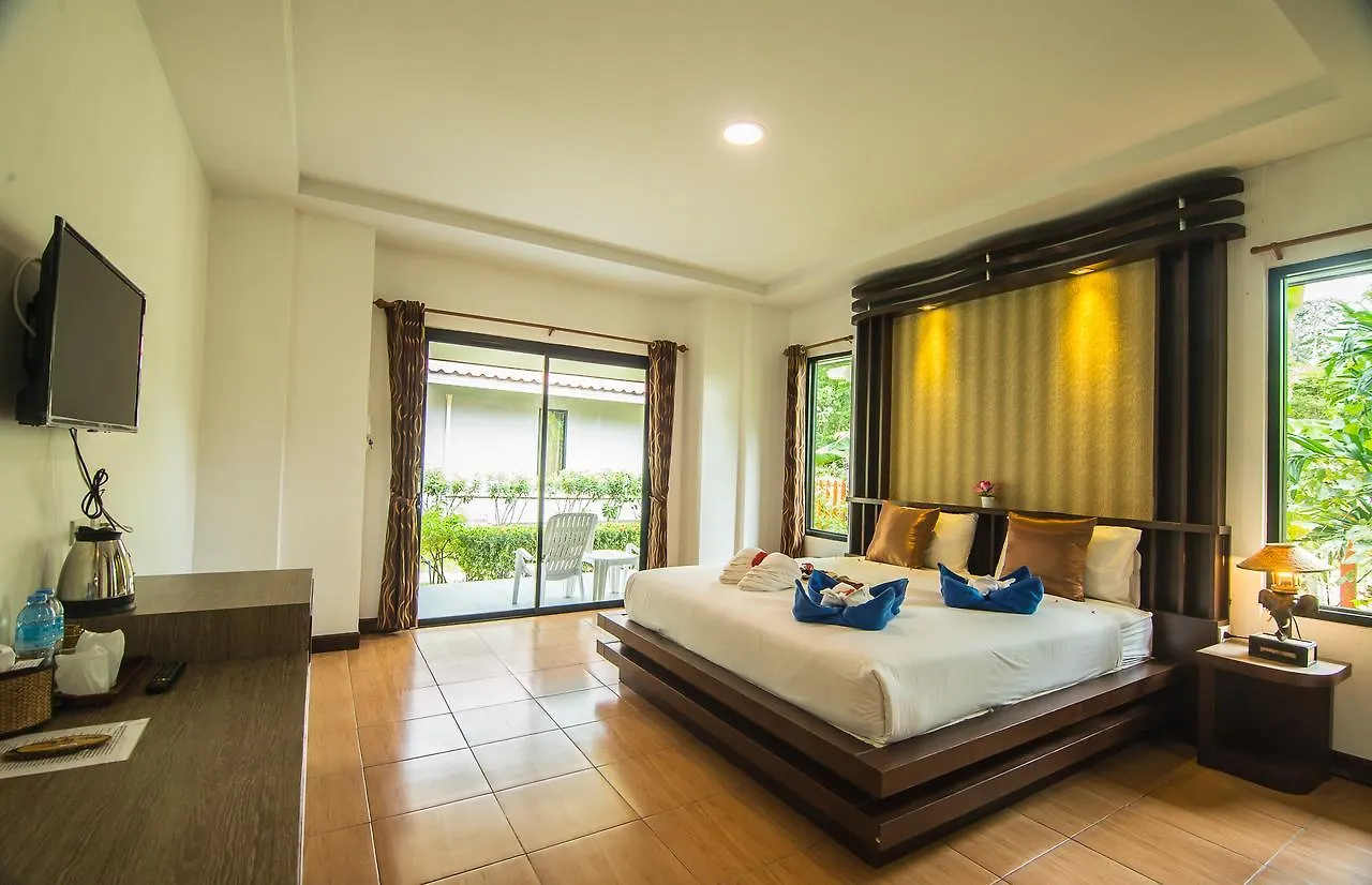 Feriepark Lanta Nice Beach Resort - Sha Extra Plus Ko Lanta